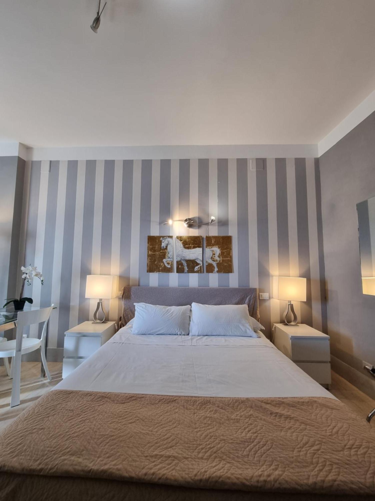 Centro Luxury Bed & Breakfast 3*
