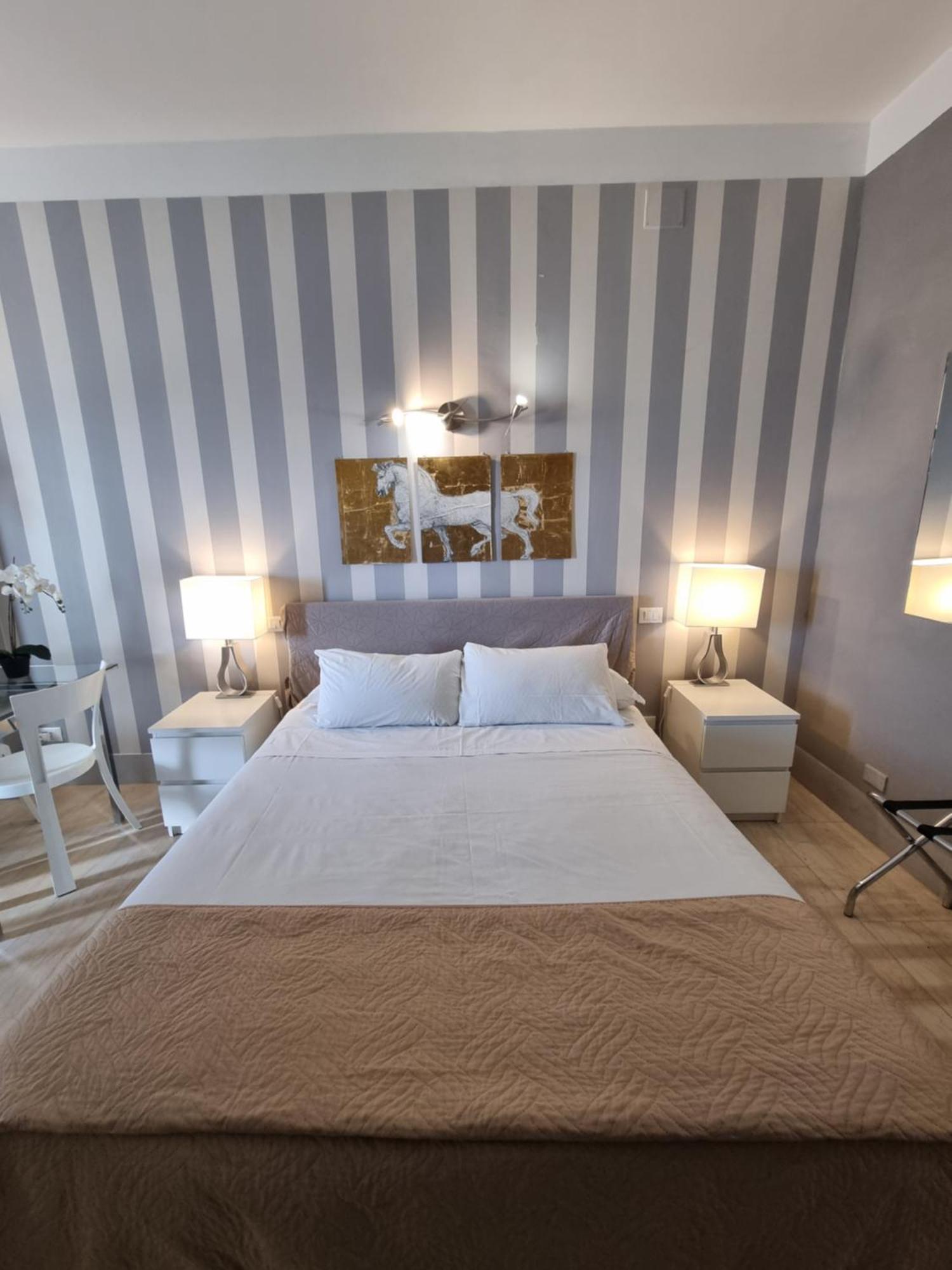 Centro Luxury 3*